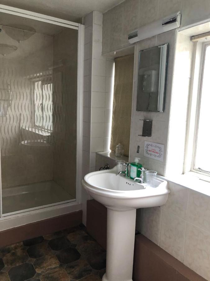 Tudor House Hotel マーケット・ドレイトン エクステリア 写真