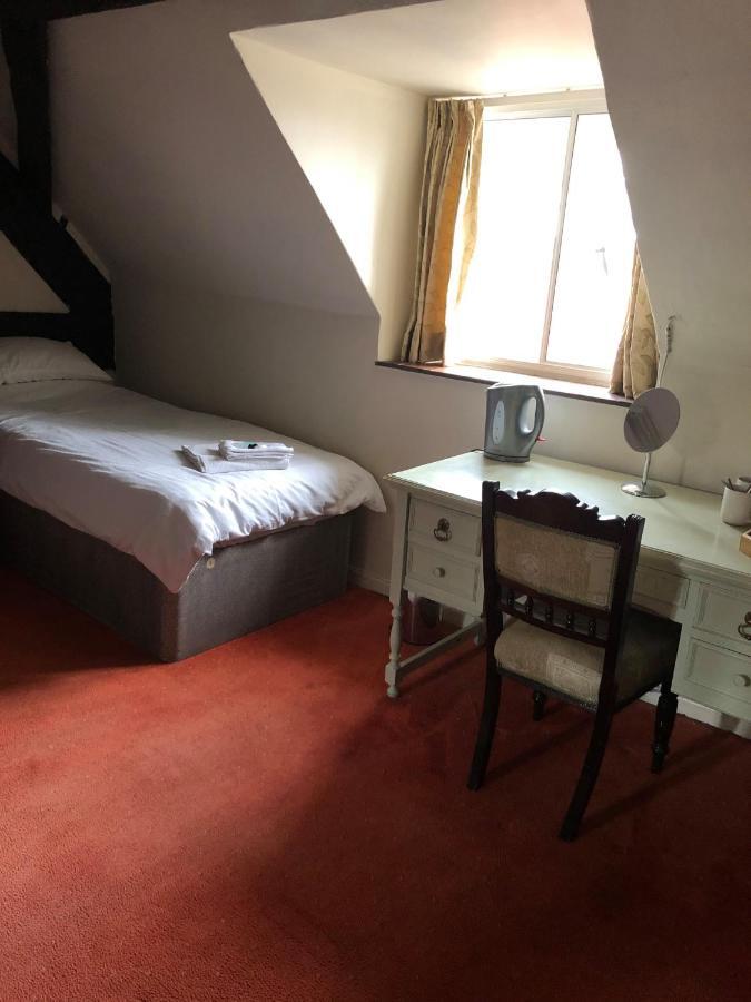 Tudor House Hotel マーケット・ドレイトン エクステリア 写真